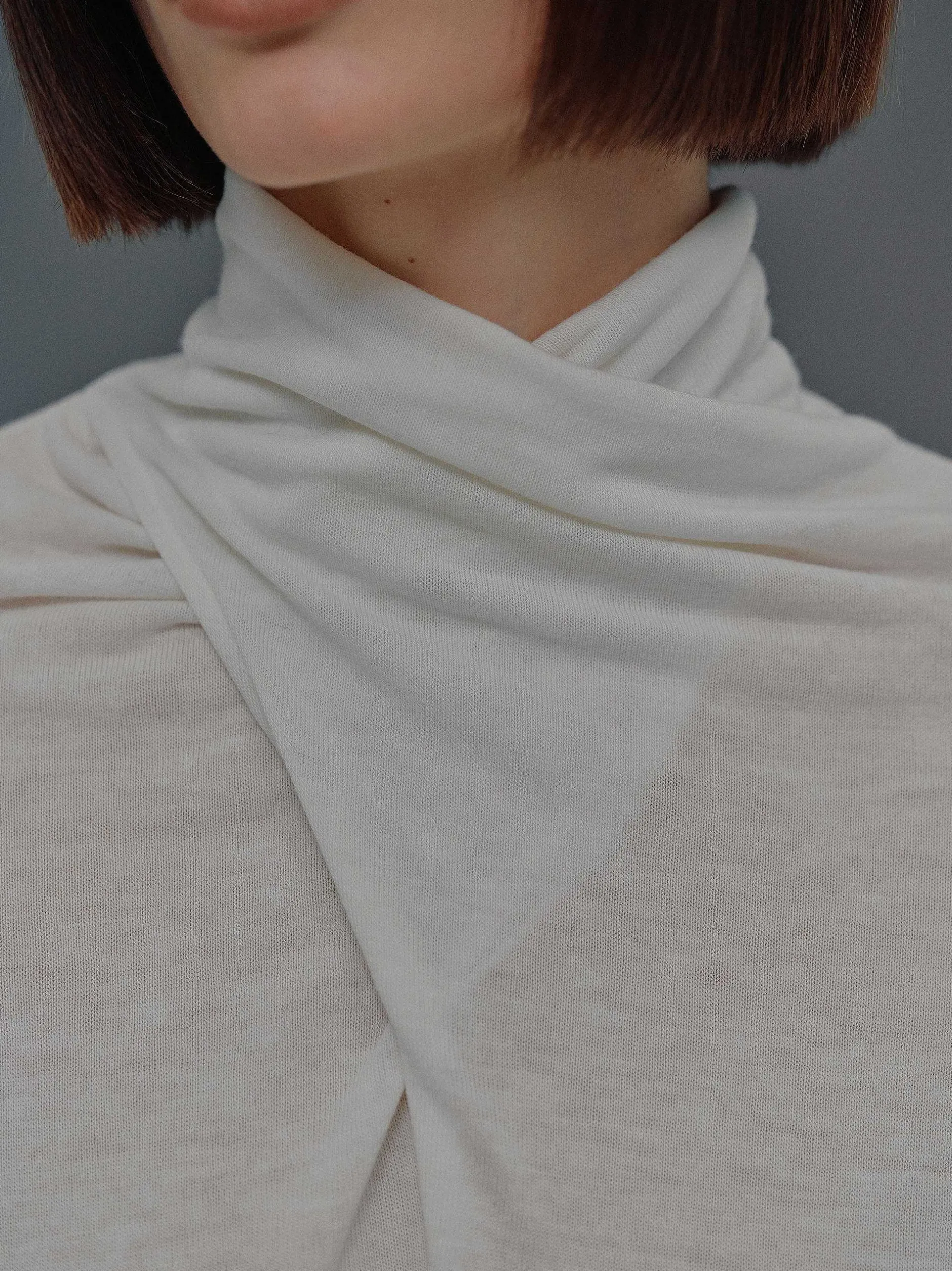 Frauen Source Unknown Kleidung<Daye-Woll-T-Shirt Mit Kreuzkragen, Weis