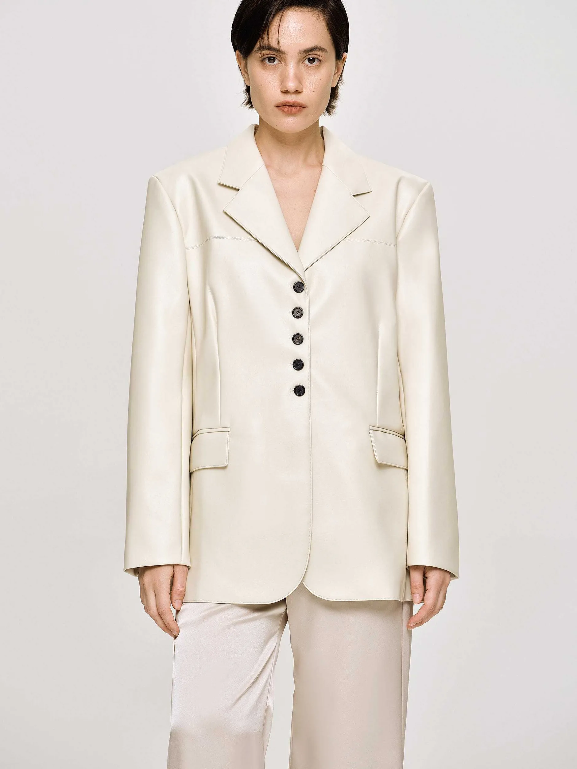 Frauen Source Unknown Oberbekleidung<Jacke Mit Knopfen Aus Kunstleder, Warmes Beige