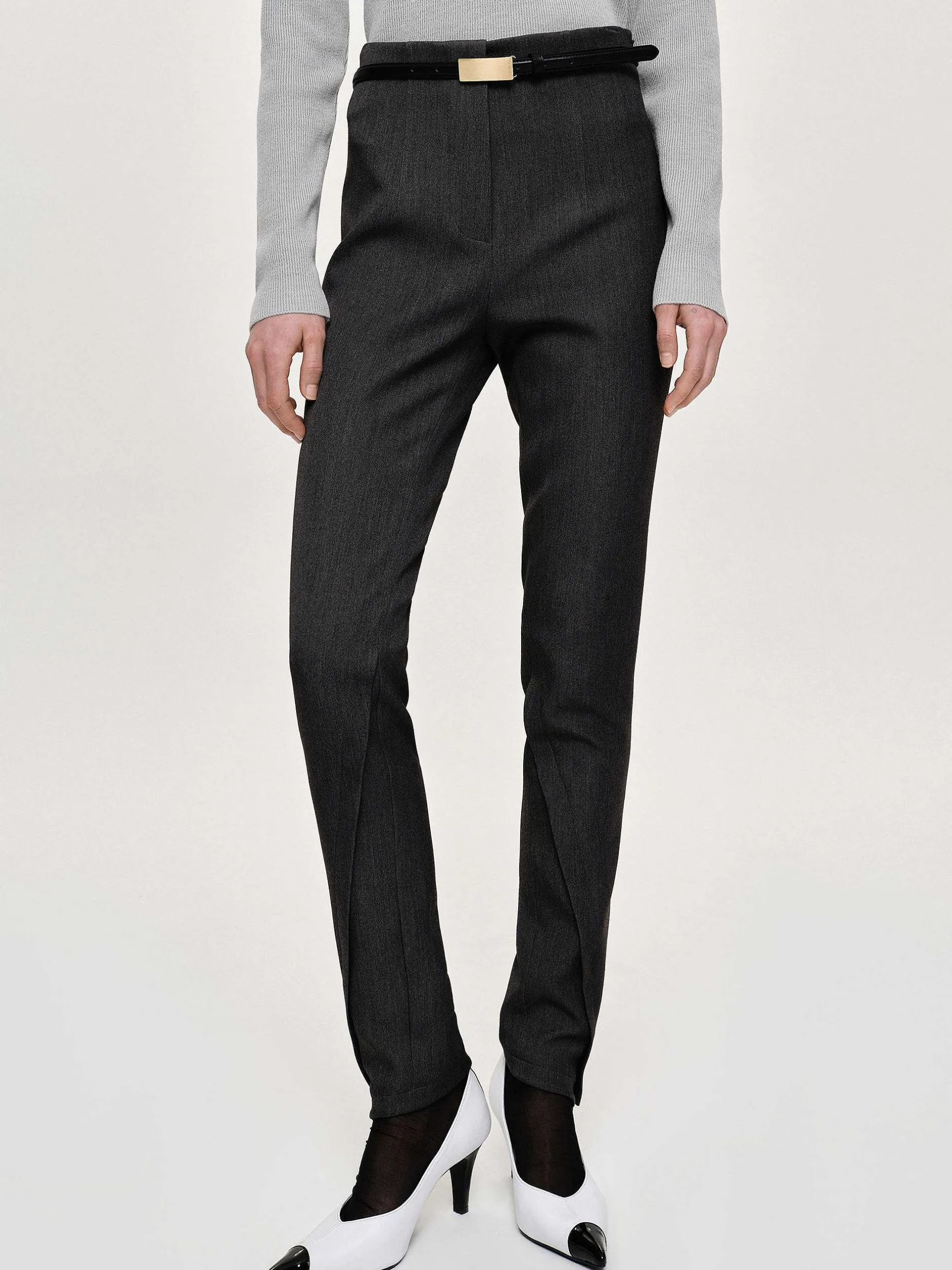 Frauen Source Unknown Unterteile<Tyia Schragschnitt-Slim-Hose, Dunkle Anthrazit